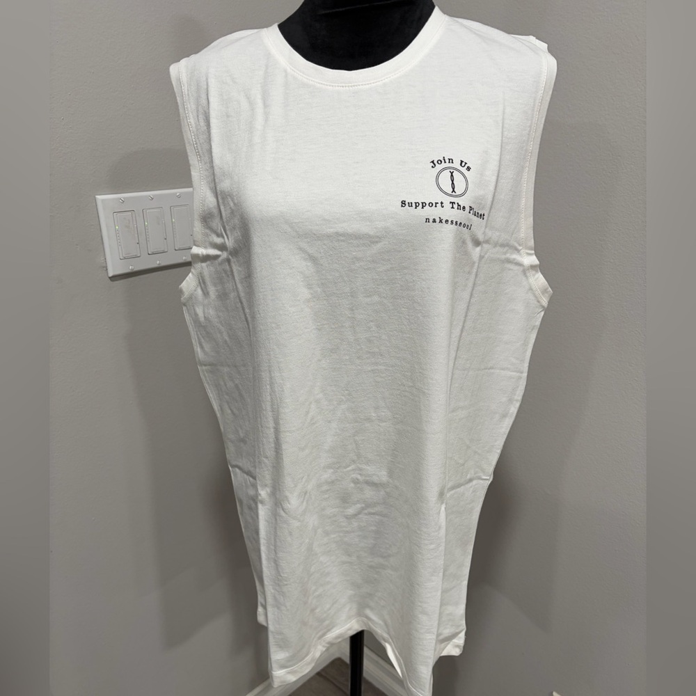 White Sleeveless Tank Top